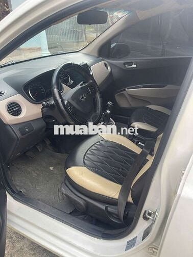Hyundai Grand i10 2016 Trắng Số sàn 5 chỗ