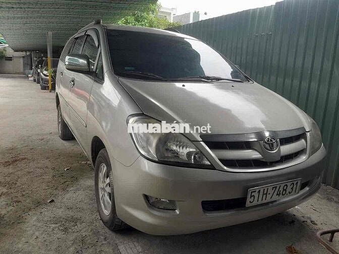 Toyota Innova 2007 Bạc 707,056 km