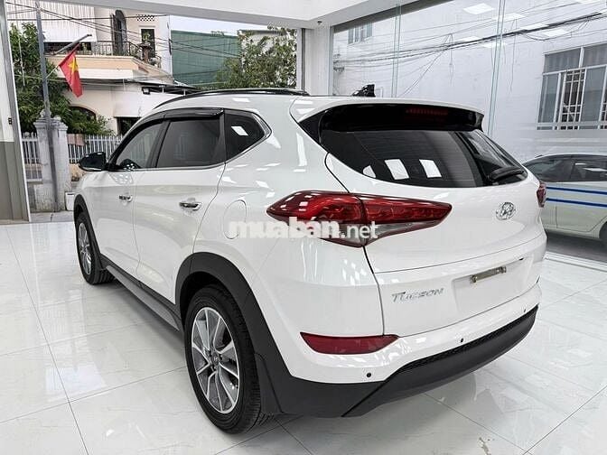 HYUNDAI TUCSON 2.0 ATH 2018 xe gia đình 1 chủ