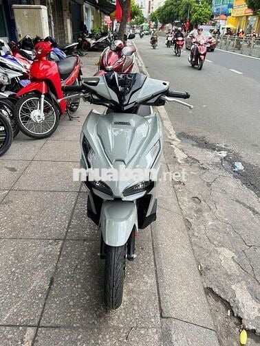 Honda Air Blade 125 4Val 2025 Xám Mới 99%