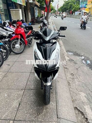 Honda Air Blade FI 2014 Trắng đen