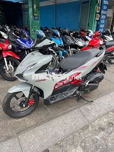 Honda Air Blade 125 4Val 2025 Xám Mới 99%