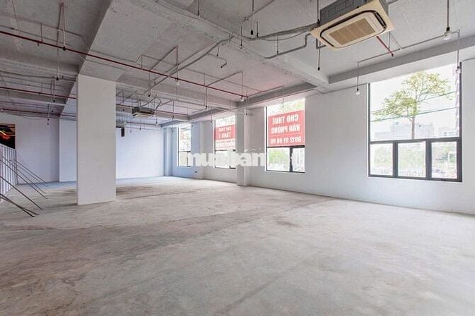 CHO THUÊ MẶT BẰNG VĂN PHÒNG TẦNG 1 MẶT TIỀN NGUYỄN HỮU THỌ