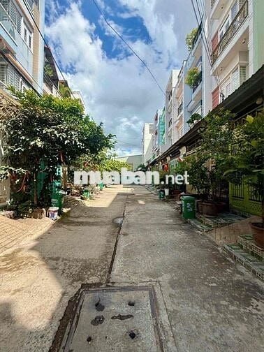 chính chủ nhà 5 Tầng hẻm ô tô nội thất cao cấp