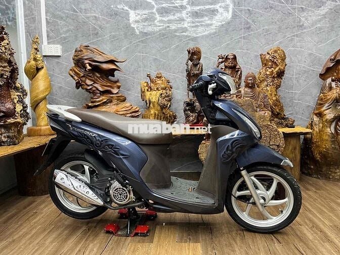 Honda Vision 2017 biển số SG có cccd chủ, máy zin