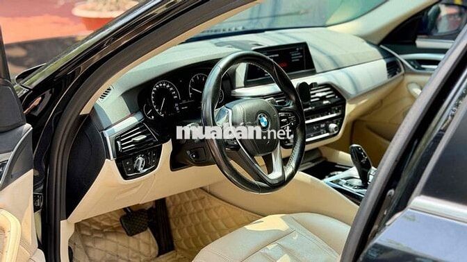 BMW 520i G30 2018 Sedan Đen