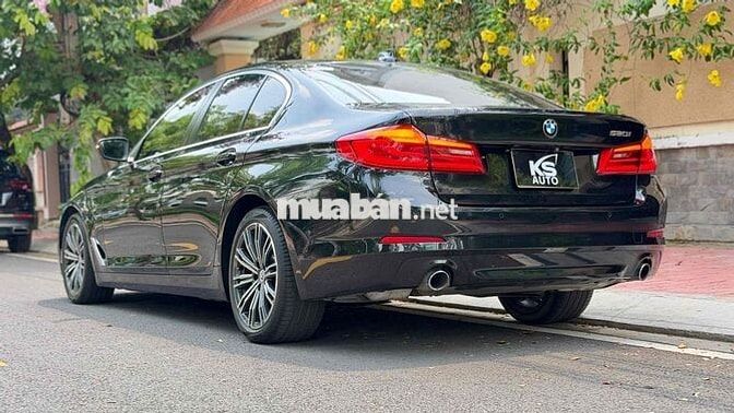 BMW 520i G30 2018 Sedan Đen