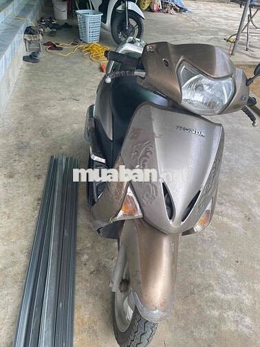 Honda Lead Nâu