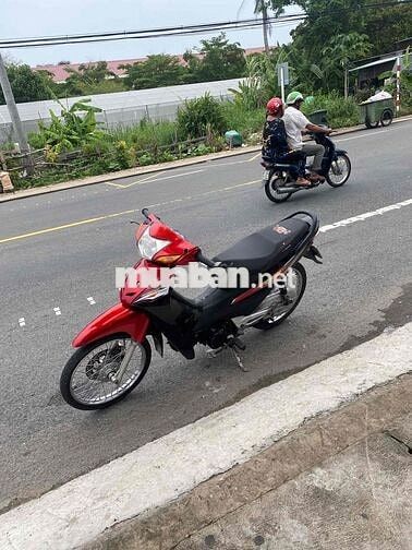 Honda Wave Đỏ Xăng