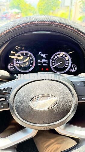 Hyundai Creta Đặc biệt 2025 1.6 vạn Trắng