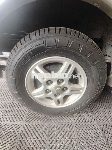 Mitsubishi Adventure 2004 Đen 142.703 km