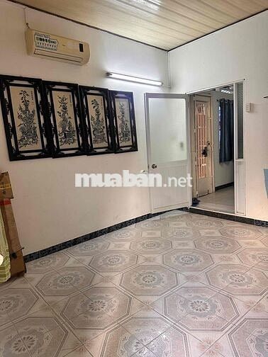 chính chủ cho thuê lại tầng trệt toilet to riêng biệt, an ninh