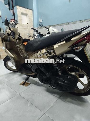 Yamaha Novo LX 2011 Vàng đồng