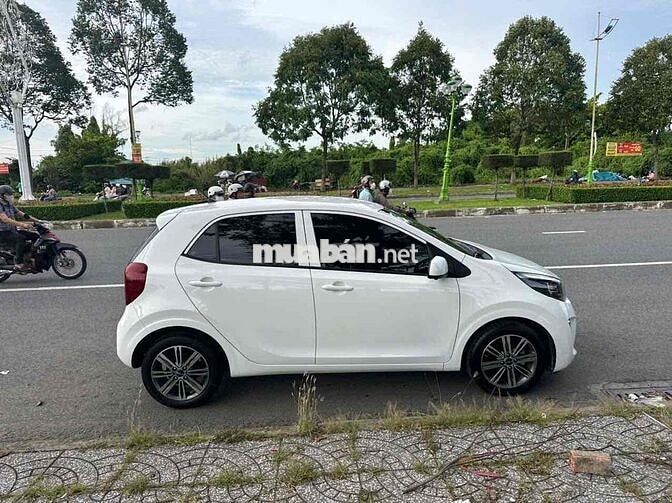 Kia Morning 2023 Tự động 62.000 km Trắng