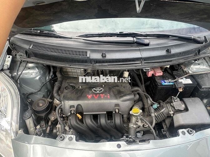 Toyota Yaris 2011 Xám Tự động 130.000 km