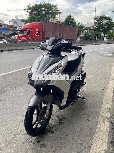 Honda Airblade đời cao zin đẹp như hình