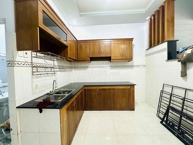 CHO THUÊ NHÀ HẺM XE HƠI , 2 TẦNG, 70m2 SD, THƠM MÙI SƠN, 10 TRIỆU TL