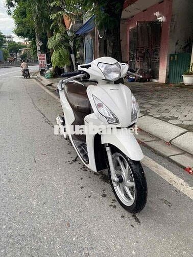Honda Vision chính chu đời cao zin cả xe đẹp mê ly