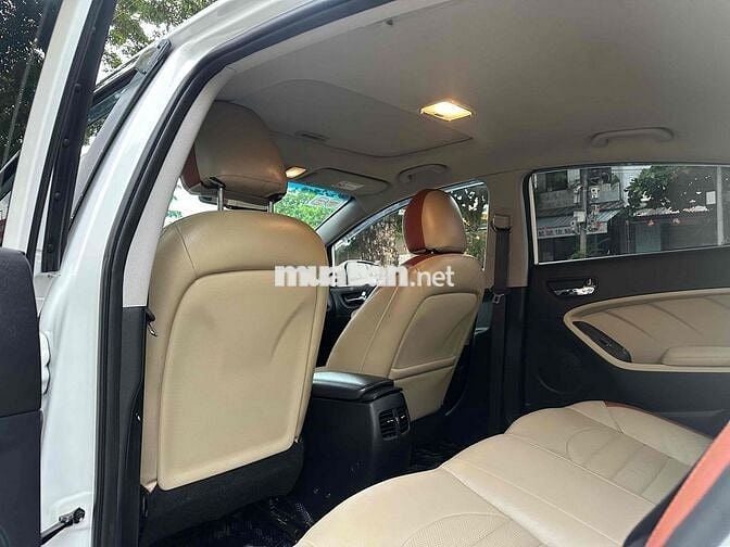 Kia Cerato 1.6 AT bản full