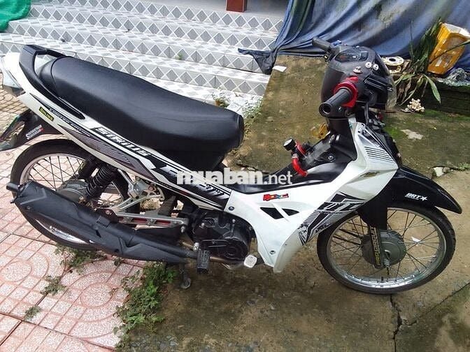 Yamaha Sirius 110cc Trắng đen