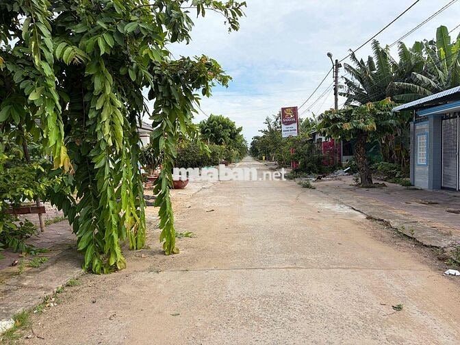 bán đất thổ cư trong khu tái định cư xã long đức huyện long phú