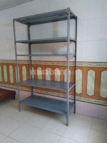 Cho thuê phòng trọ cách Đại học Công nghiệp Hà Nội 200 mét