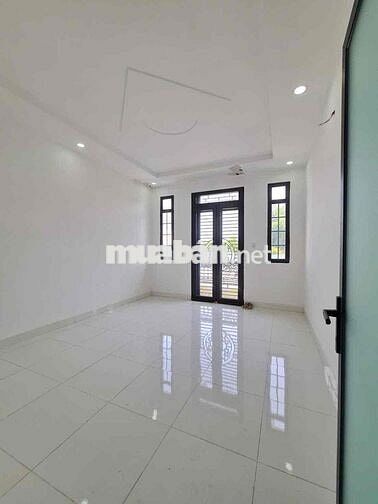 Nhà Cần Giuộc chủ kẹt tiền bán gấp trong tuần, giảm giá 300tr