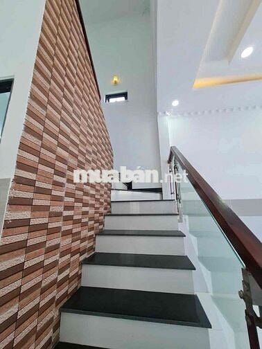 Nhà Cần Giuộc chủ kẹt tiền bán gấp trong tuần, giảm giá 300tr