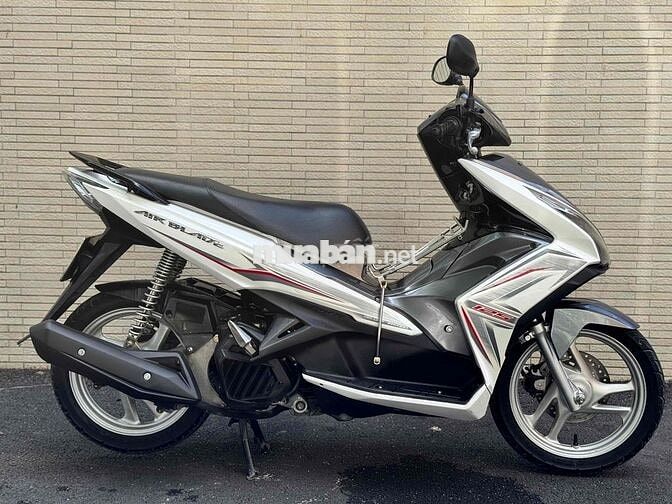 Honda Air Blade 125 Trắng bạc 125cc