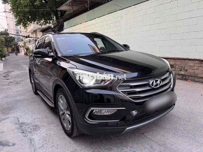 Hyundai Santa Fe 2018 Dầu Đen