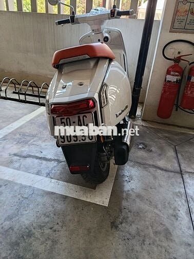 Lambretta G350 Trắng 900km