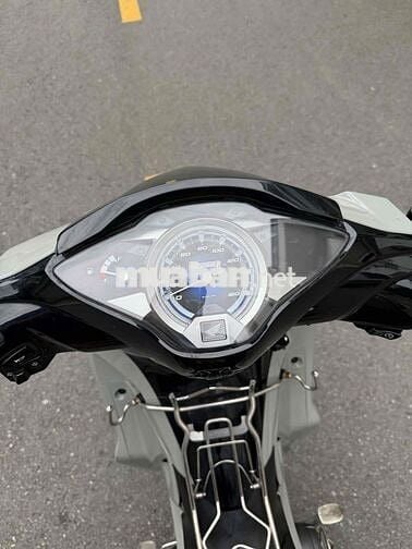 Honda Future 125 2025 Xám 2000km Zin Đẹp