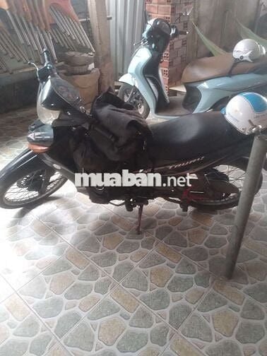 Yamaha Taurus Đen