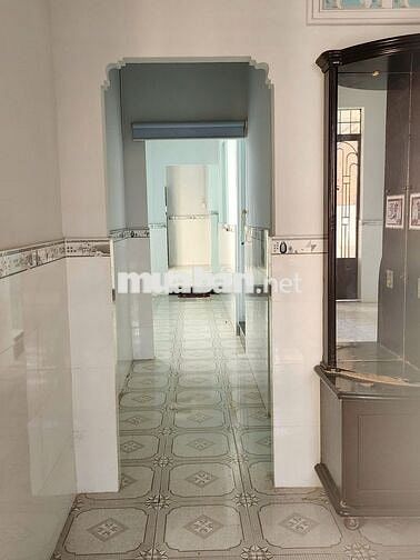 CHO THUÊ NHÀ CẤP 4 RỘNG THOÁNG MÁT SẠCH SẼ, AN NINH TỐT