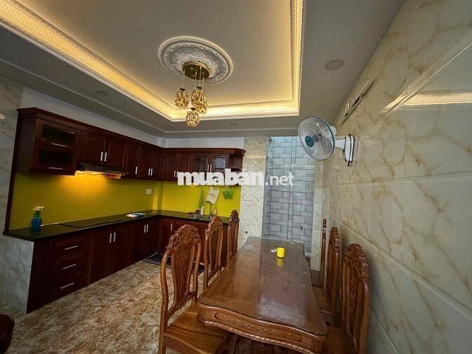 Chính chủ Cần Bán 1/ Lê Đình Cẩn Bình Tân, hiện đại full nội thất