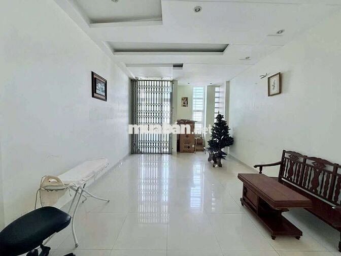NHÀ 3 LẦU - MẶT TIỀN ĐƯỜNG LÊ LAI
