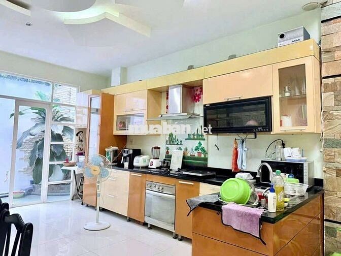 NHÀ 3 LẦU - MẶT TIỀN ĐƯỜNG LÊ LAI