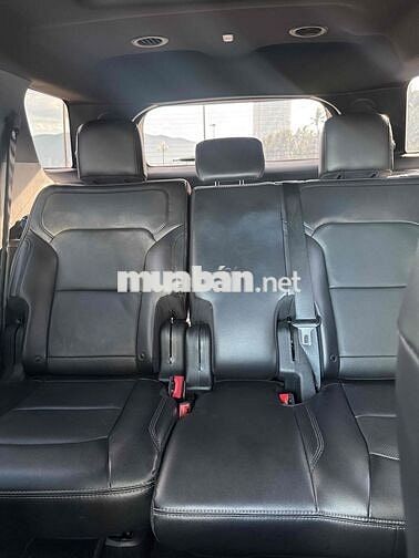 Ford Explorer 2019 Đen 30.000km