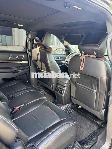 Ford Explorer 2019 Đen 30.000km