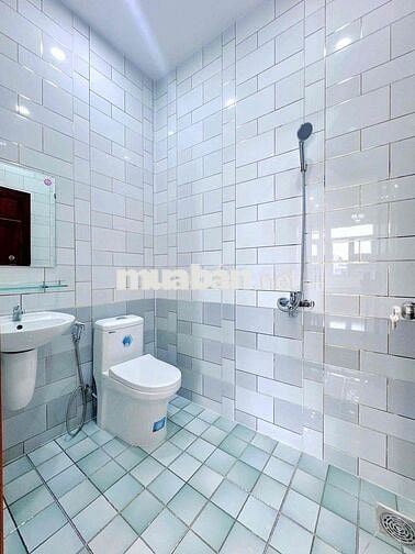 NHÀ MẶT TIỀN TRẦN PHÚ THUẬN TIỆN KINH DOANH,GIÁ TỐT