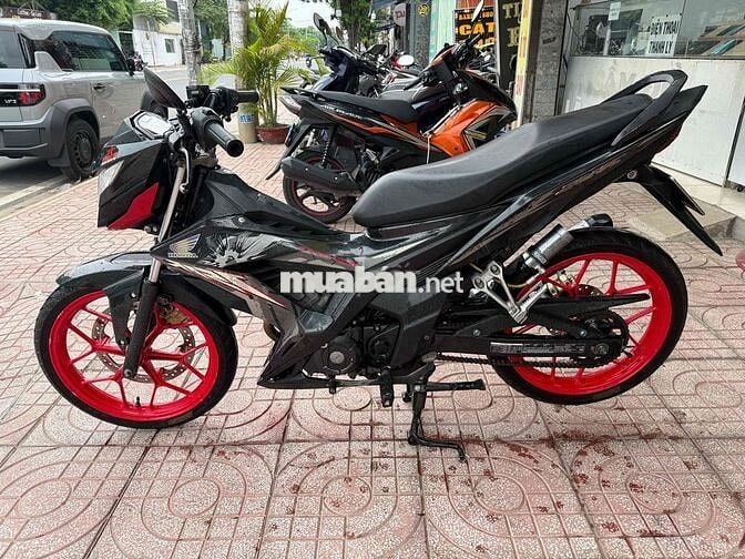Sonic 2020 Đen 483266 km