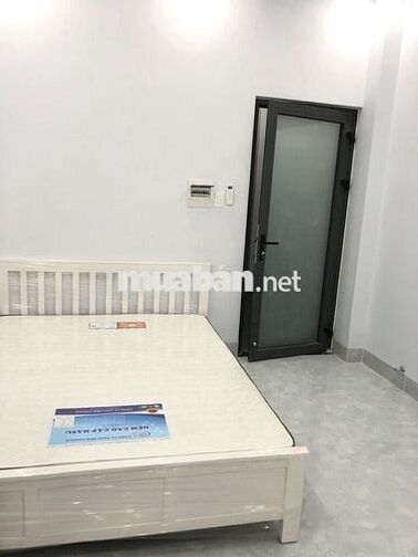 PHÒNG MỚI ĐẸP QUẬN 4 - CHÍNH CHỦ CHO THUÊ- CÓ 5 PHÒNG