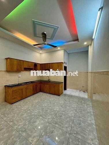 CHO THUÊ NHÀ ĐÔNG HOÀ NGAY SÂN VẬN ĐỘNG 4 PHÒNG NGỦ