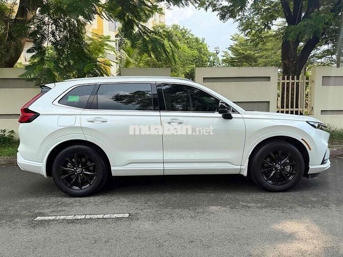 Honda CRV RS Hybrid 2024 Trắng Ngọc Trai 14.000km