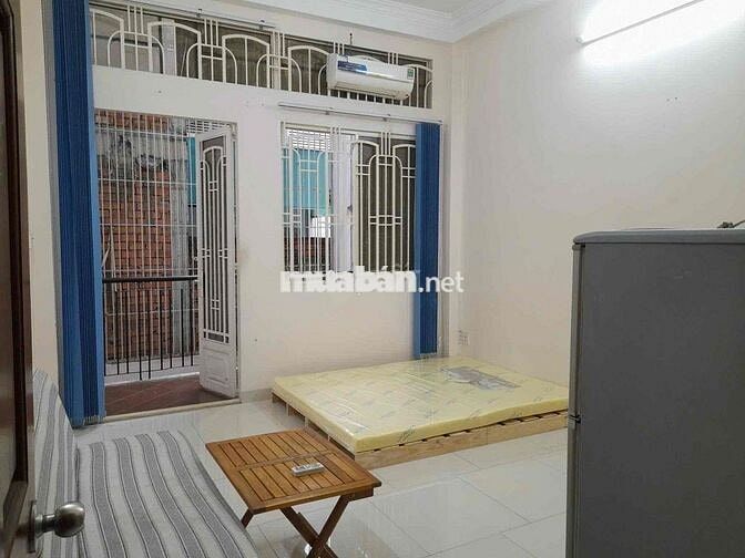 🏡 PHÒNG BAN CÔNG – BẾP RIÊNG BÊN NGOÀI