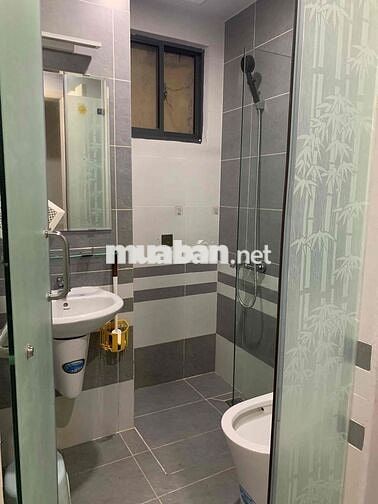 CHO THUÊ PHÒNG TRỌ NGAY TRUNG TÂM QUẬN 1