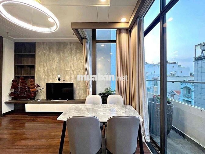 CHO THUÊ CĂN HỘ BAN CÔNG SIÊU RỘNG 40m2 - NGAY CHỢ BẾN THÀNH QUẬN 1