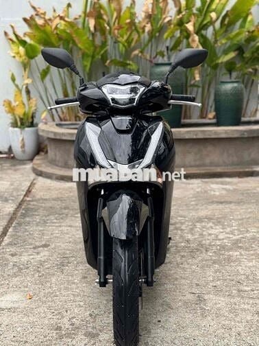 Honda SH 125 CBS Đen bóng