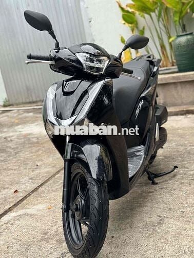 Honda SH 125 CBS Đen bóng