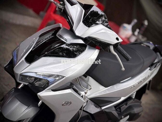 Honda Airblade 125 Smartkey 2019 Bạc Porsche